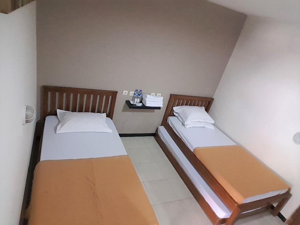 Kayumanis Homestay Syariah Jakarta Ngoại thất bức ảnh